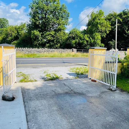 Cutteen Cottage Tulla Экстерьер фото